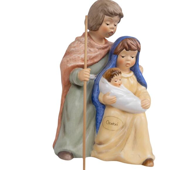 Goebel Holy Family Mary, Joseph and Baby Porcelain Figurine, - Picture 4 of 5